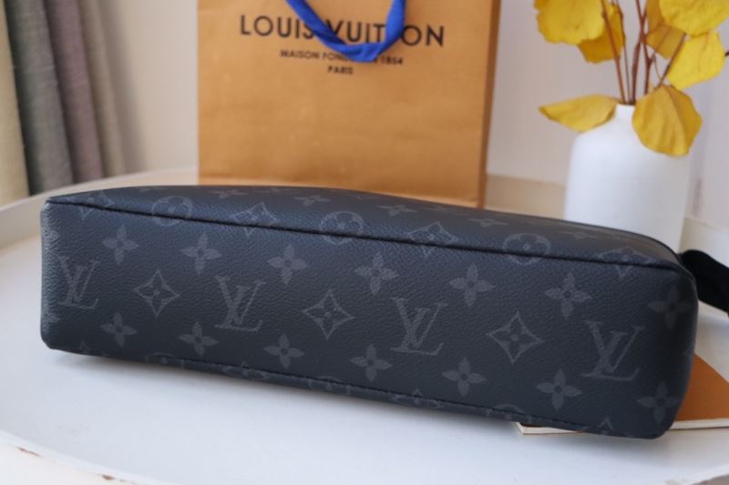 Louis Vuitton Clutch Bags
